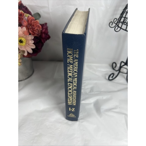 The American Medical Association Home Medical Encyclopedia by Charles B. Clayman - Picture 2 of 10